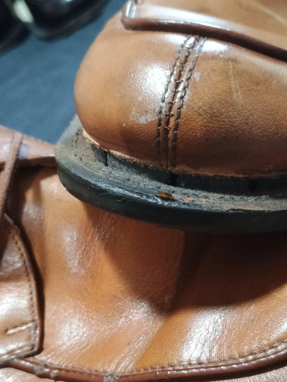 Men's Classic Lace-Up Leather Dress Shoes - Tan (251) 9.5M As Is